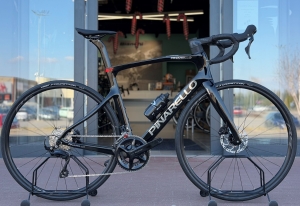           Pinarello X1 Endurance Disc ... Shimano 105 ... SHINY BLACK ... ROWER NOWY .. Model 2026