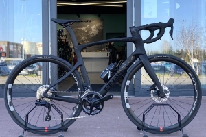                    Pinarello   X3 Endurance Disc ... Elektroniczne Shimano 105 Di2 ... NOWY ROWER