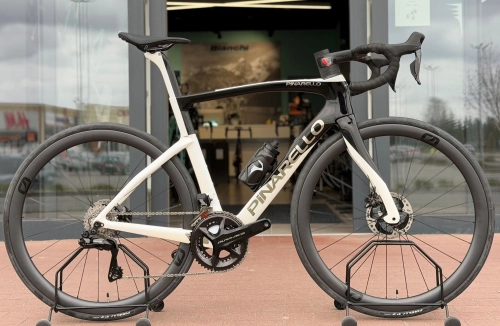 Pinarello F9 Razor White 1A.jpg