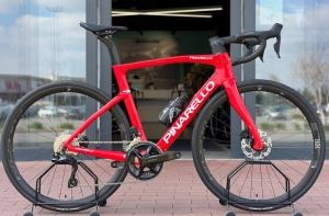 pinarello f5 red.jpg
