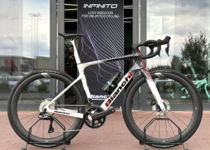                      Bianchi Infinito Pro Paris Roubaix ... Shimano Ultegra Di2 ... Endurance ... Edycja Limitowana