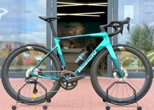 Bianchi Specialissima Pro ... Shimano Ultegra Di2 ... MODEL 2026/2027