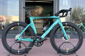                   Bianchi Oltre Comp  Aero ... Shimano elektroniczne Ultegra Di2 ... NOWY ROWER ... MODEL 2027