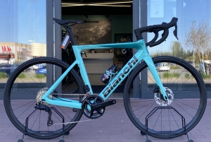             Bianchi Oltre Race Aero ... Shimano elektroniczne 105 Di2 .. NOWY ROWER 2025/2026