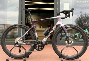 Bianchi Infinito Pro Launch Edition ... Shimano Ultegra Di2 ... Endurance ... Edycja limitowana